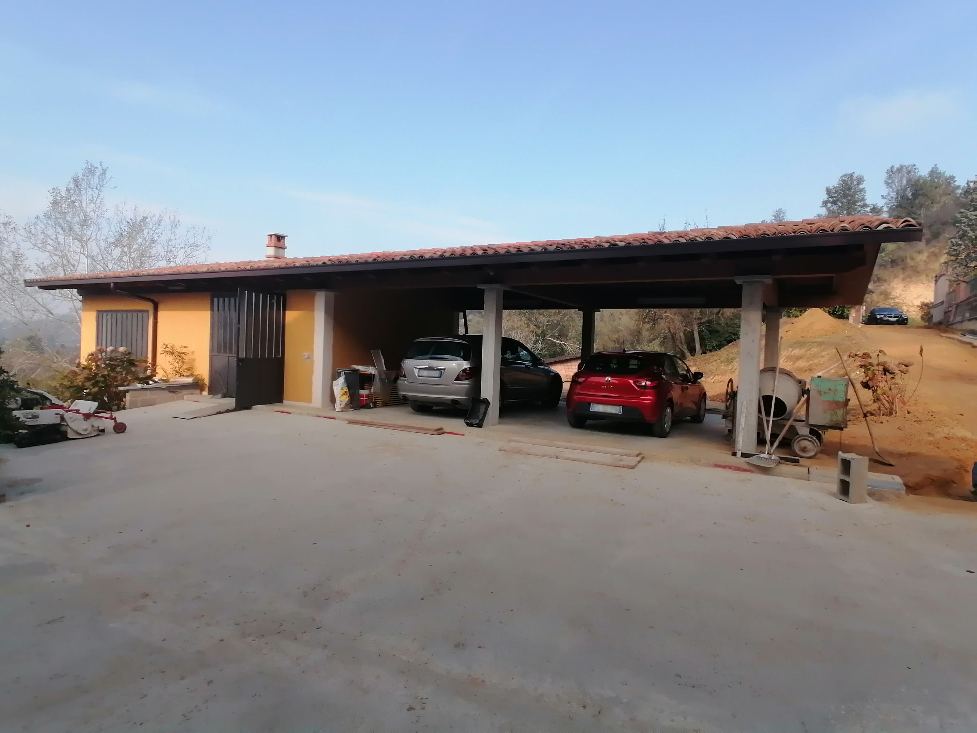 Costruzione autorimesse